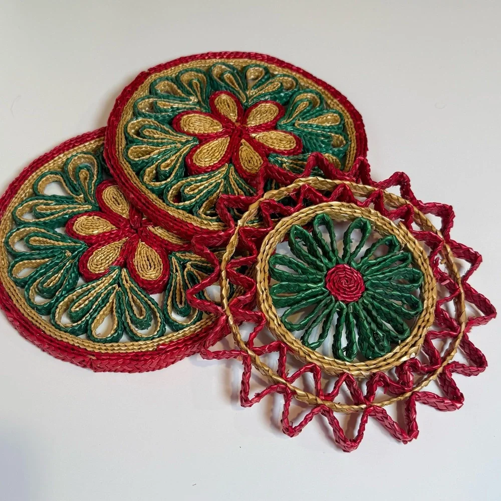 Red Green and Natural Colored Straw Trivets- Set of 3